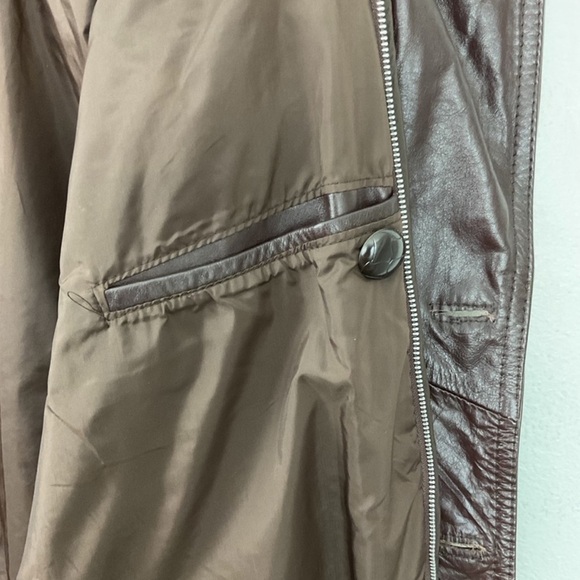 Vintage 70s cowhide leather jacket men’s 44R Montgomery Ward unisex fit - Picture 3 of 13